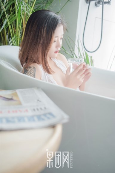 必一运动官方网站_雷军:5年100亿,AllinAIoT,手机+AIoT成小米双引擎(图2) 必一运动平台