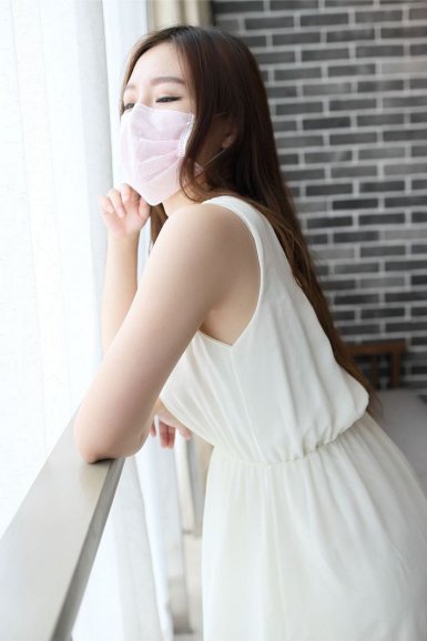 百的宝板材：实木衣柜、仿实木衣柜、原木衣柜你分得清吗？“必一运动平台”